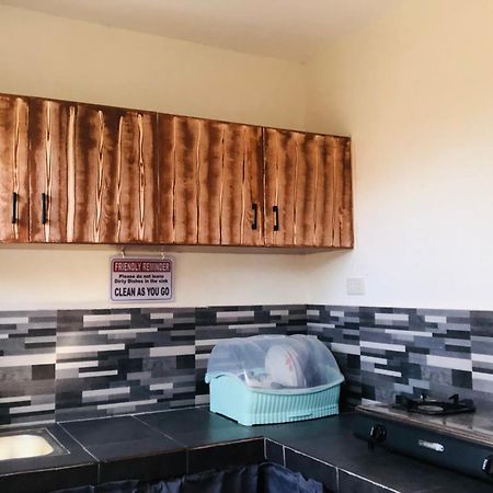 Richville Little Boracay Guest House Calatagan Ngoại thất bức ảnh